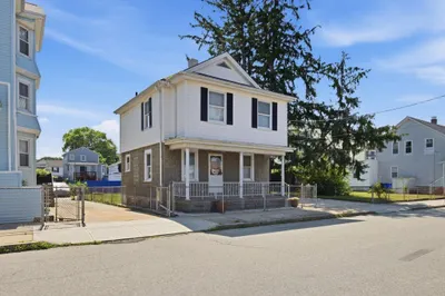 27 Johnson St