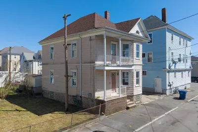 178 Brook St