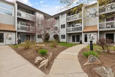 1401 Franklin Crossing Rd #1401 1