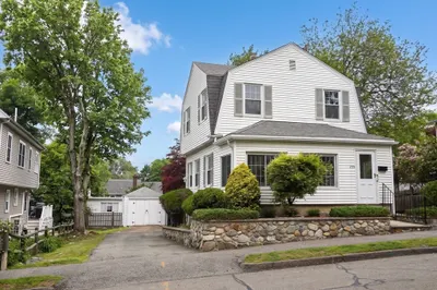 233 Florence Ave 1