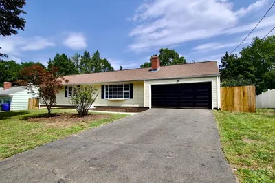 25 W Crystal Brook Dr