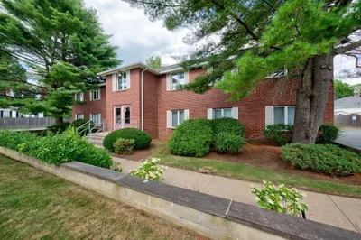 400 West Street #Suite #1 1