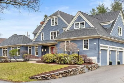 8 Dane Rd