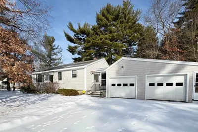 4 Easement Road 1