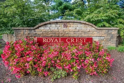 5 Rainbow Pond Dr #6 1