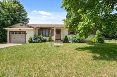 10 Concord Dr