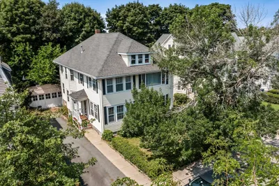 88 Manthorne Road