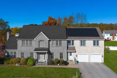 31 Blackthorn Drive
