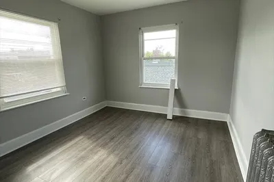 11 Shepard St #4