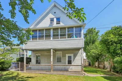 53 Eastern Ave