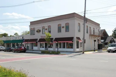 22 E Central St 1