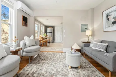 61 Alder St #4 1