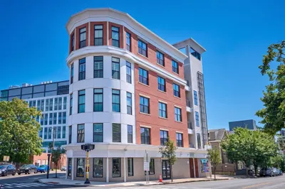 70 Prospect St #304 1