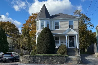 36 Pond Street #2