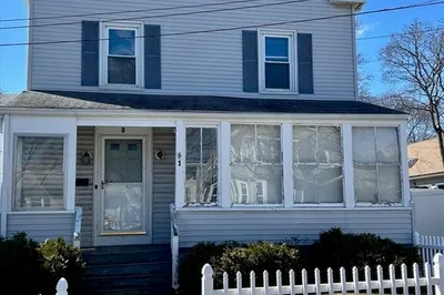 1 Dunlap St