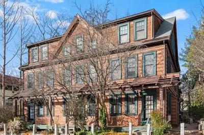 249 River Street #249