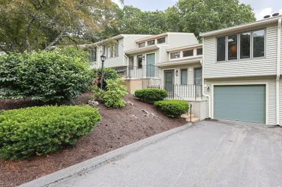 72 Londonderry Rd #72