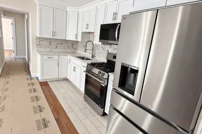 926 Broadway #9 1