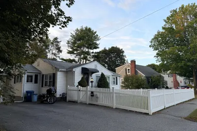 117 Salem St 1