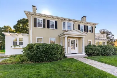 79 N Main St #1 1
