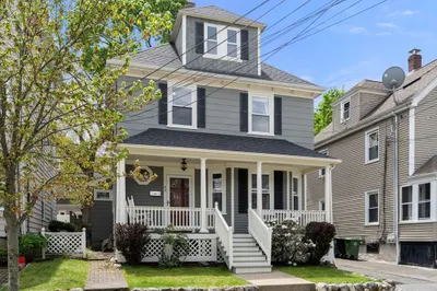 42 Union St 1