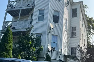 173 Eastern Ave