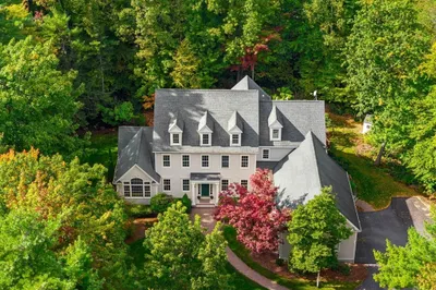 11 Aspen Ln