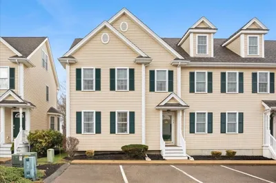 172 Dean St #16 1