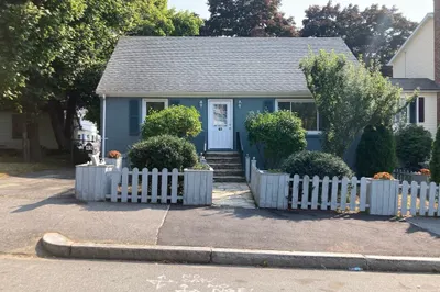 45 Pilgrim Avenue