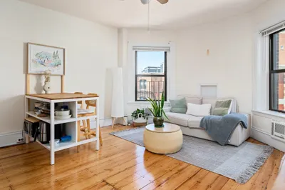 9 Buswell Street #4R 1