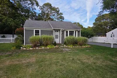 6 Checkerberry Ln 1