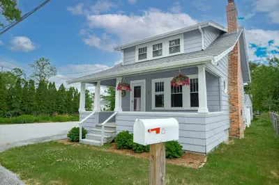 8 Tomahawk Dr