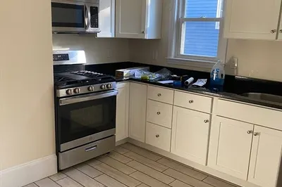 20 Rhode Island Ave #2