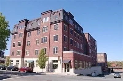 116-128 Rantoul St #405