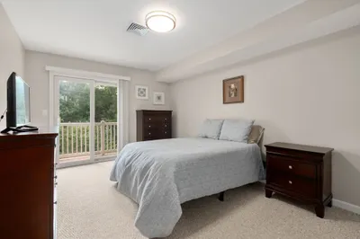 2 Duck Pond Rd #127 1