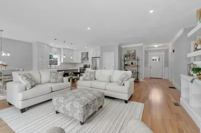 21 Boot Shop Road #21 1