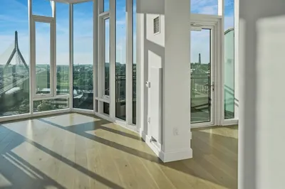 100 Lovejoy Place #12H