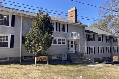 80 Carmel Road #3 1