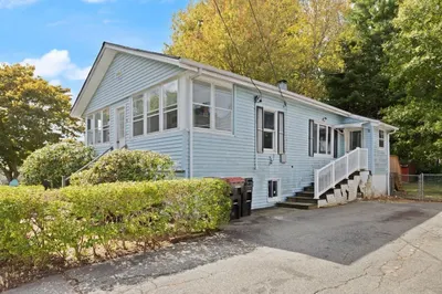 75 Sterling Ave 1