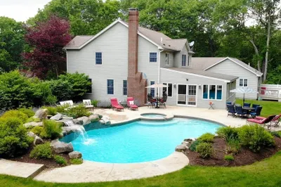 18 Rhonda Rheault Drive 1