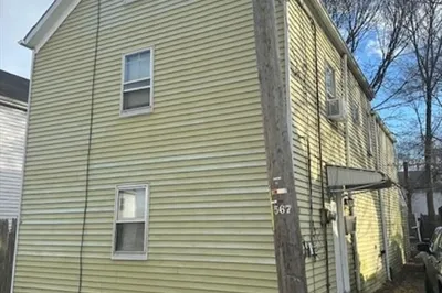 29 Beaver St