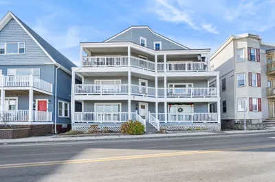 249 Winthrop Shore Drive #4 1
