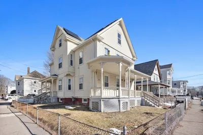 21 John St #1 1