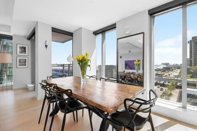 133 Seaport Blvd #822