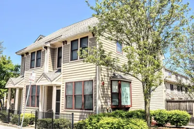 104 Homestead St #104 1