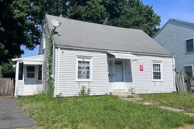 183 Savoy Ave
