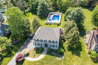 157 Rolling Meadow Dr
