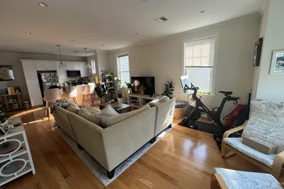 261 Lexington Street #3 1
