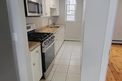 85 Pilling St #2 1