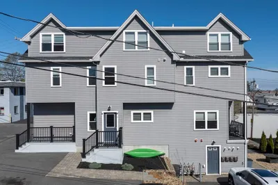 21 Summit Ave #3 1